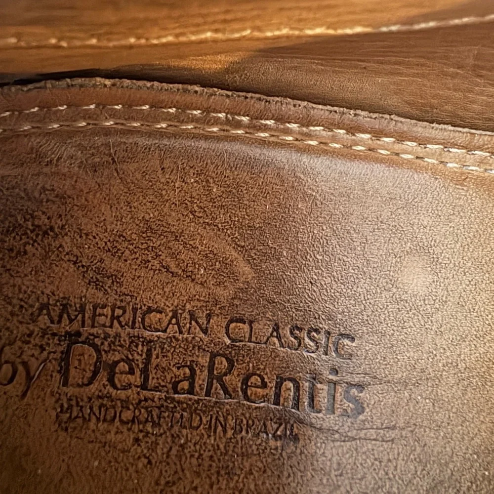 American Classic by DeLaRentis, black leather shoes, mens size 10 EUC
